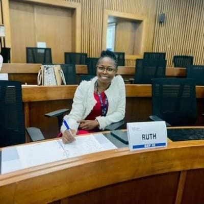 Ruth Ede